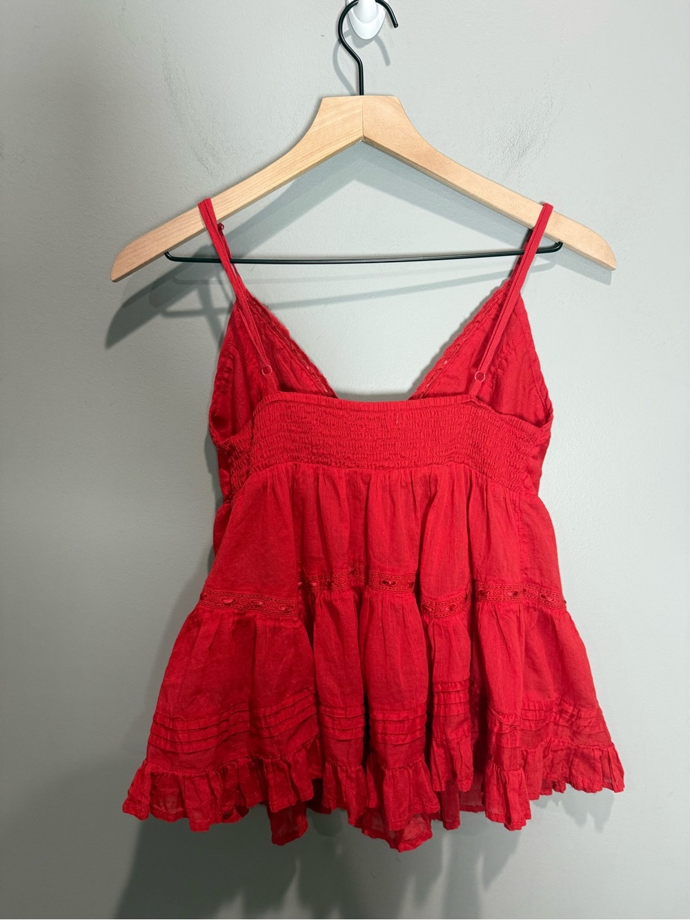 Kimchi Blue Urban Outfitters Red Cotton Babydoll Tank Top Lace Ruffle M - Picture 5 of 8